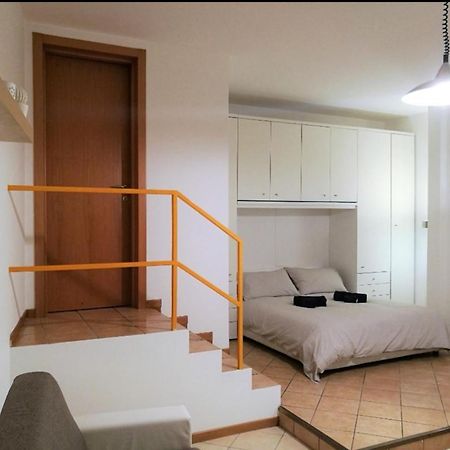 Farolfi Apartments Carracci Bologna Luaran gambar