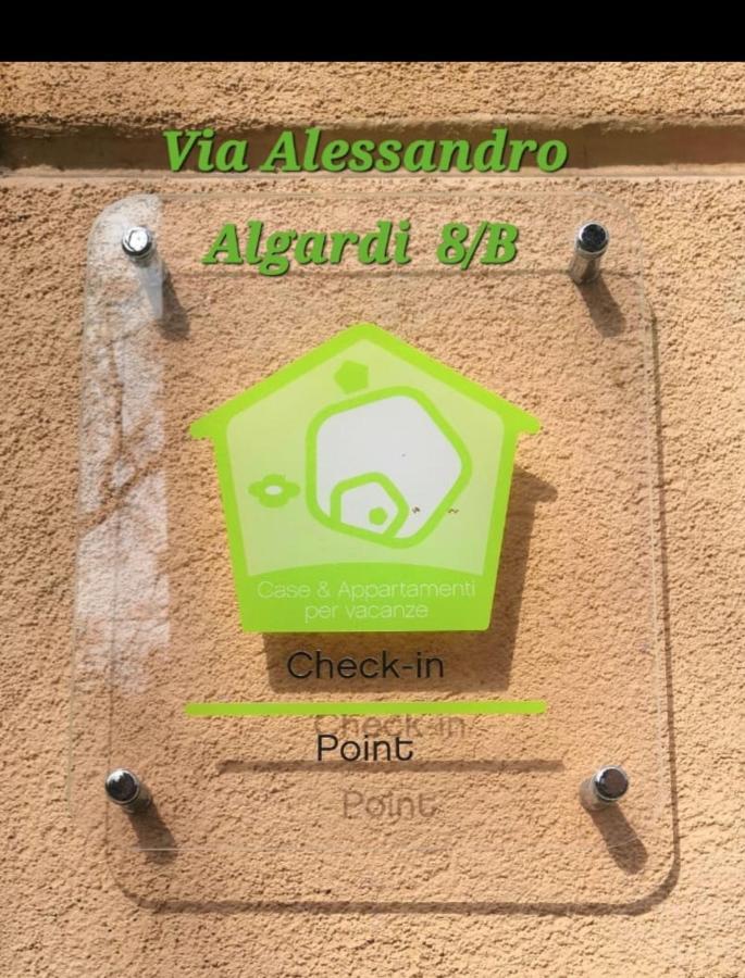 Farolfi Apartments Carracci Bologna Luaran gambar